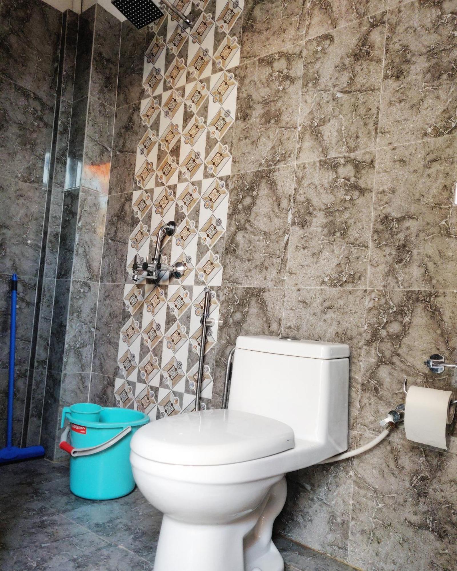 Live Free Hostel Варанаси Номер фото