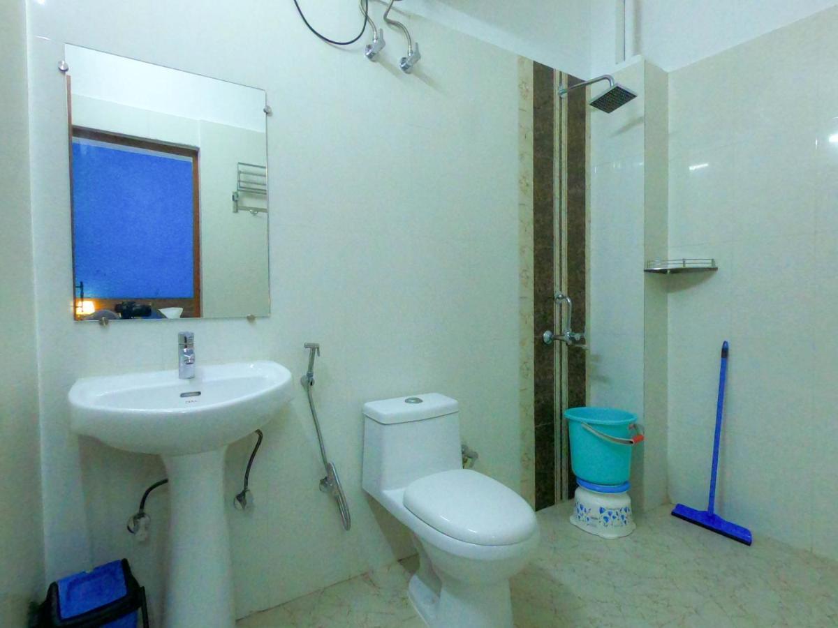 Live Free Hostel Варанаси Экстерьер фото